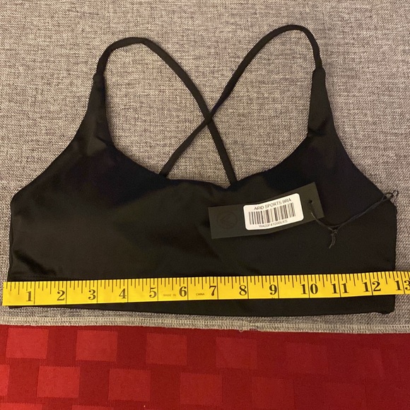 SAVVI ARID Small Black Scoop Neck Strappy Criss Cross Back Sports Bra - Picture 5 of 8